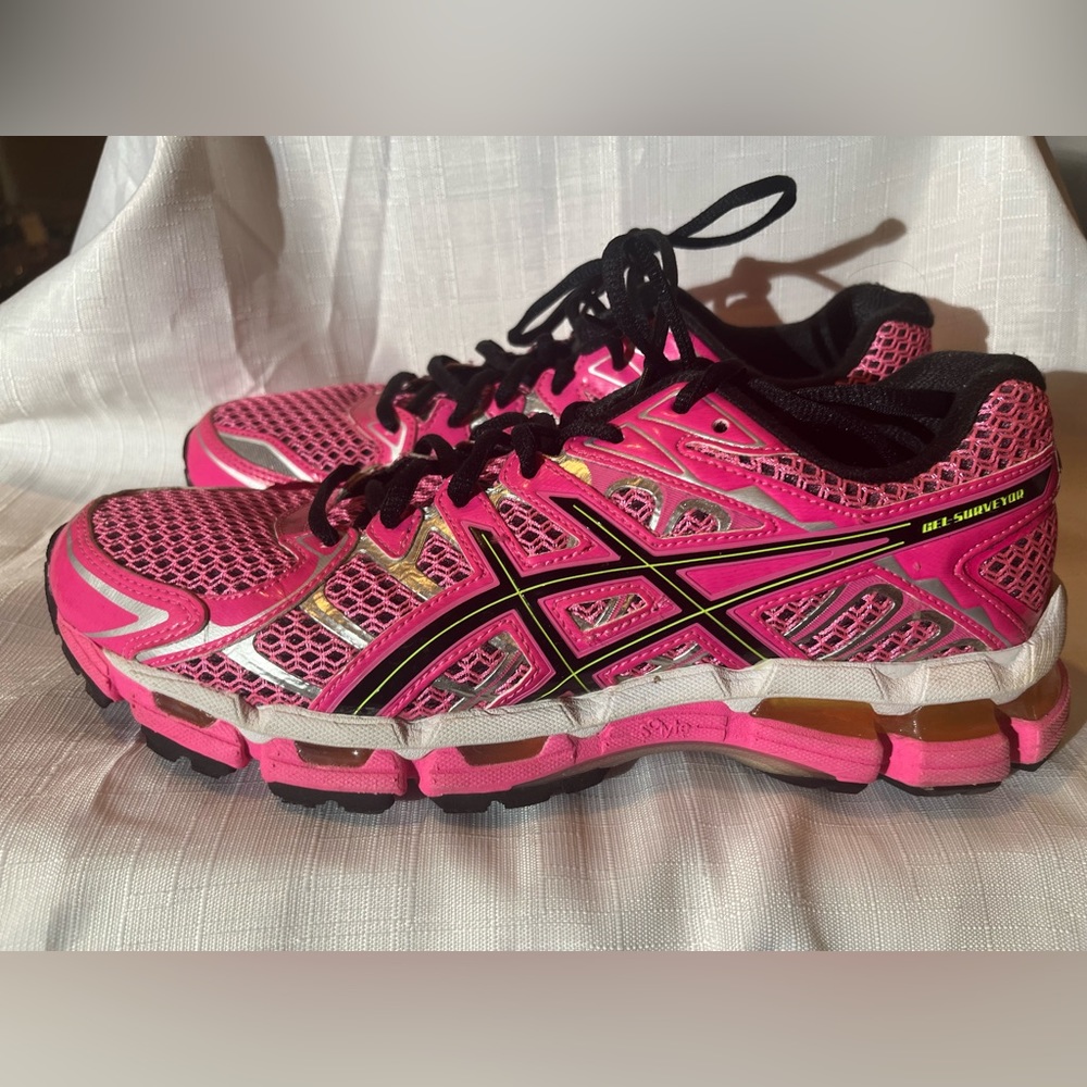 ASICS Running shoes